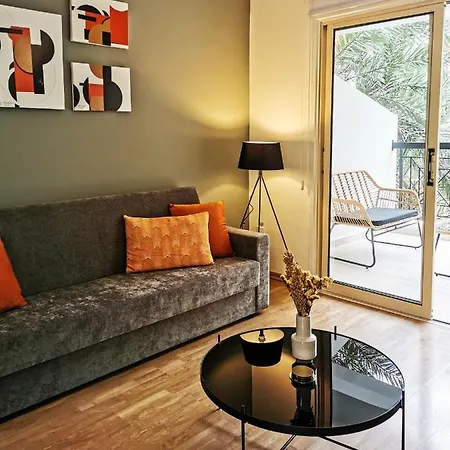 Phaedrus Living View Luxury Iras Flat 102 Апартаменты *