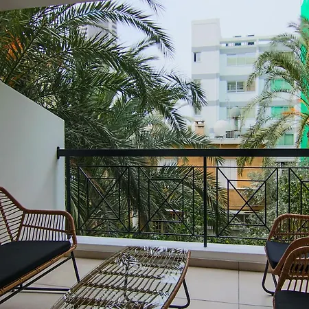 Phaedrus Living View Luxury Iras Flat 102 * 니코시아